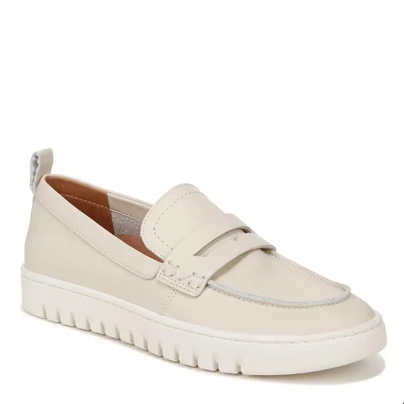Vionic Uptown Loafer in cream leather slip on round toe size 9.5 - Picture 13 of 13